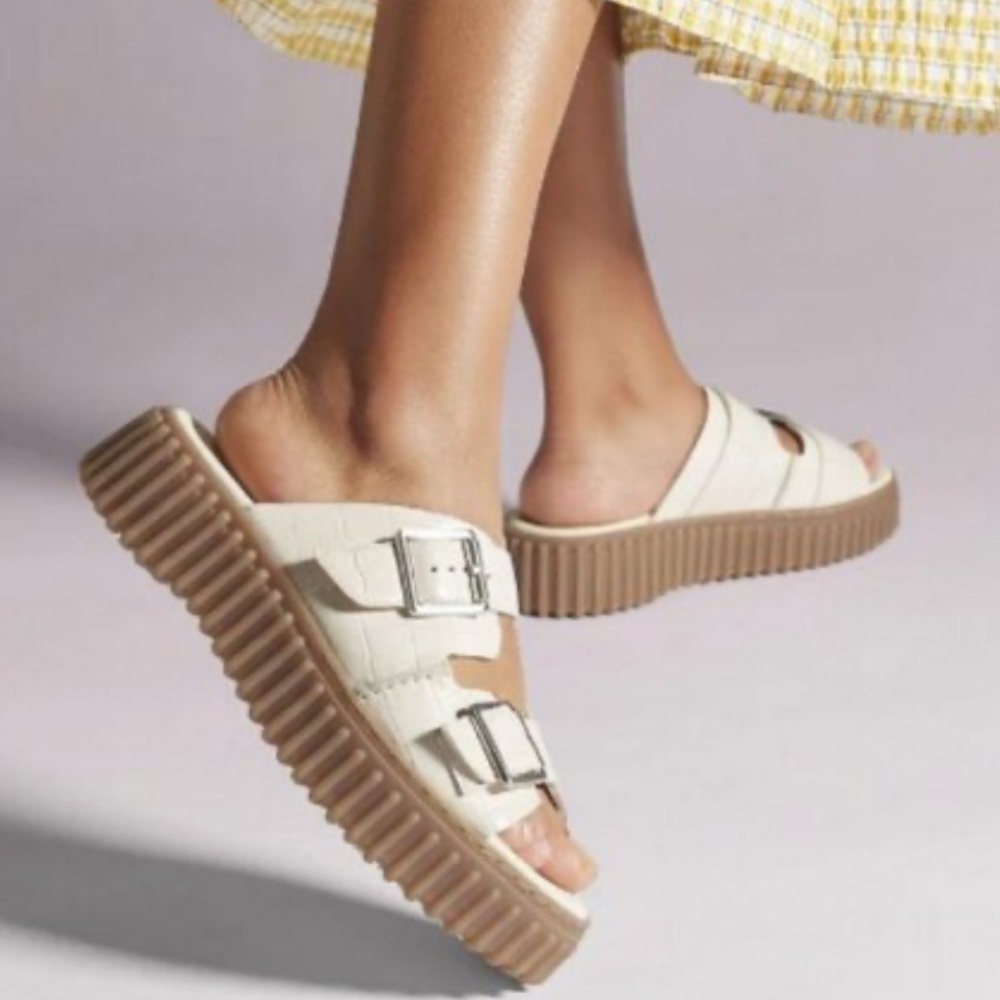 Clark’s Torhill Slides